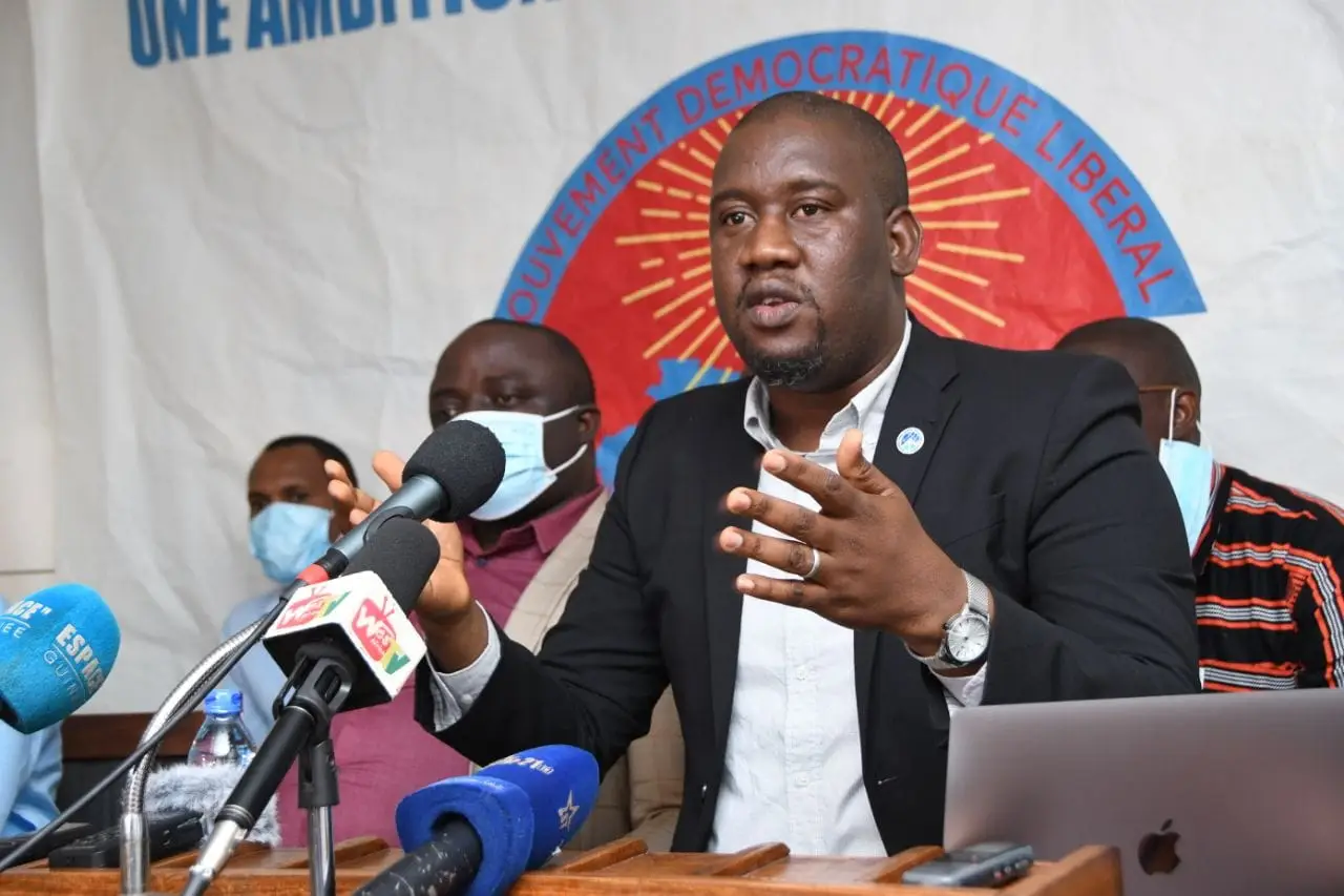 Engager un bras de fer avec les politiques…serait une erreur monumentale (Aliou Bah)