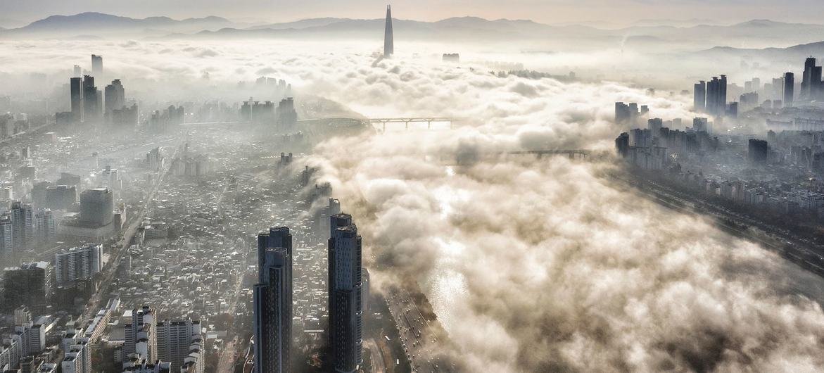 La quasi-totalité de la population mondiale exposée à un air pollué (OMS) (*)