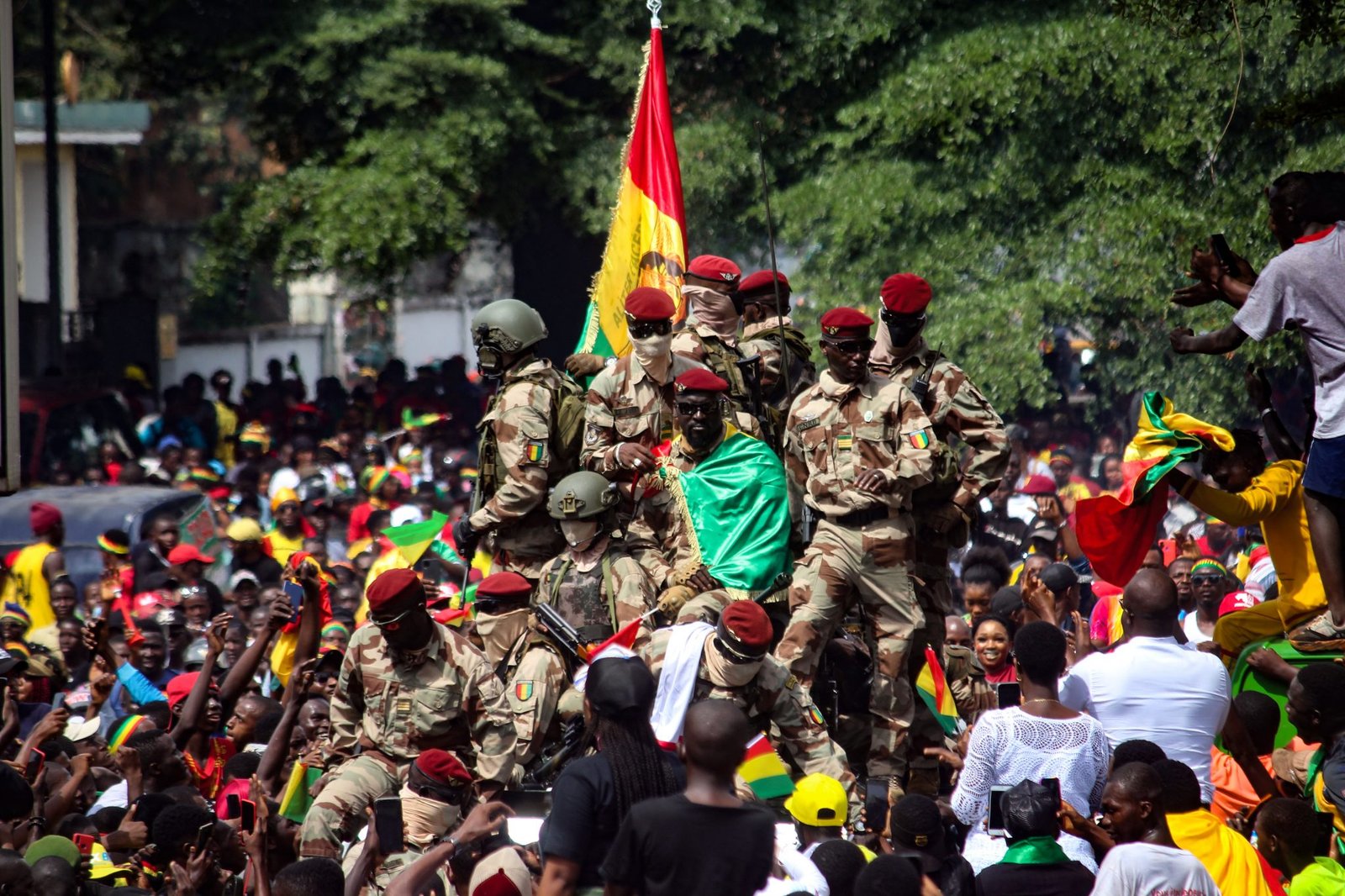 Transition : l’heure du rapport de force a sonné (édito djoma de Mognouma)