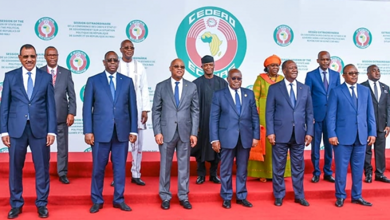 « Le Mali s&rsquo;est bien préparé pour le sommet d&rsquo;Accra, le Burkina à peine et Guinée pas du tout »