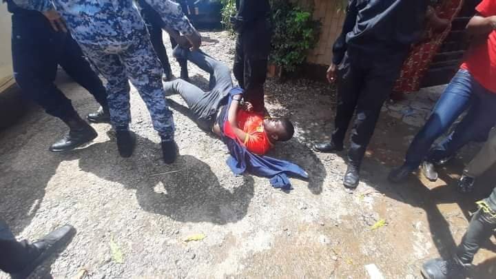 Condamnations suite à l&rsquo;arrestation musclée de Foniké Manguè