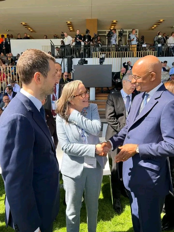 Cellou Dalein rencontre des gens d&rsquo;affaires au Séminaire du MEDEF à Paris