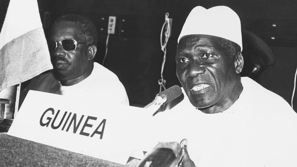 Sékou Touré, le 27 mars 1977 : « À bas la police économique… »