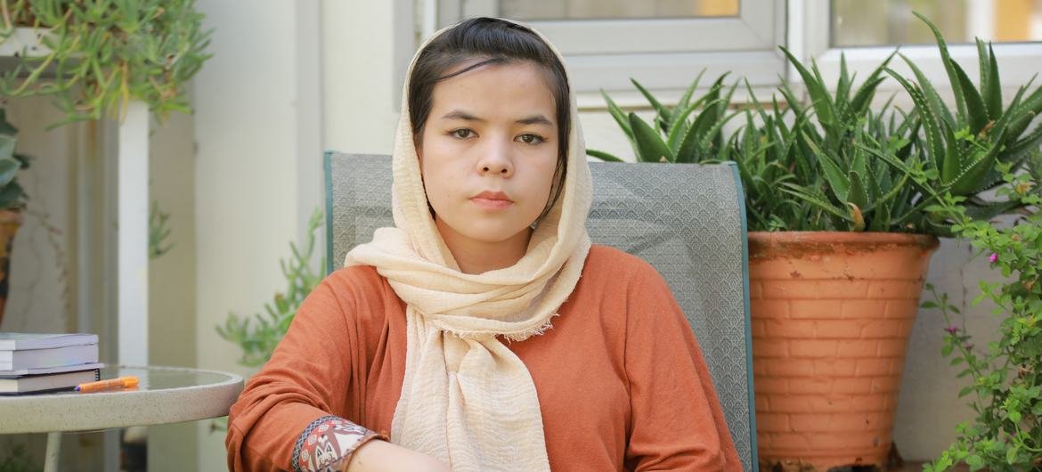 Forcée de quitter l&rsquo;école, mais refusant d&rsquo;abandonner l&rsquo;éducation en Afghanistan