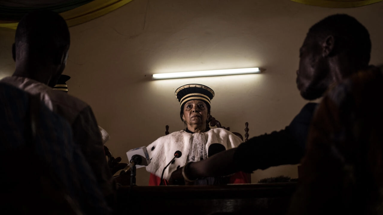 Centrafrique: après son éviction de la Cour constitutionnelle, Danièle Darlan sort du silence