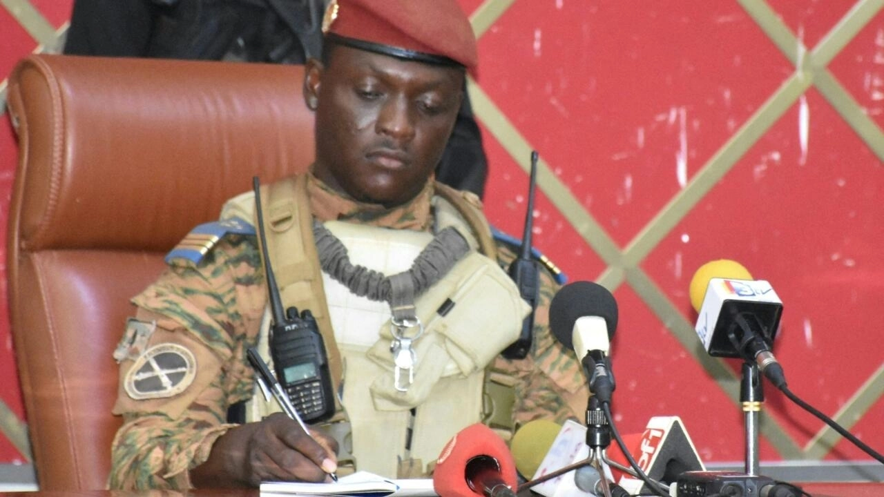 Capitaine Ibrahim Traoré: «Les assises vont désigner un président de la transition» au Burkina Faso