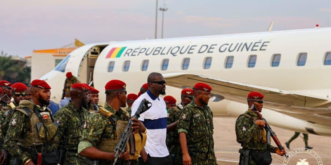 « Nul ne peut prétendre défendre sa dignité dans la dépendance ». (S. Koundouno)