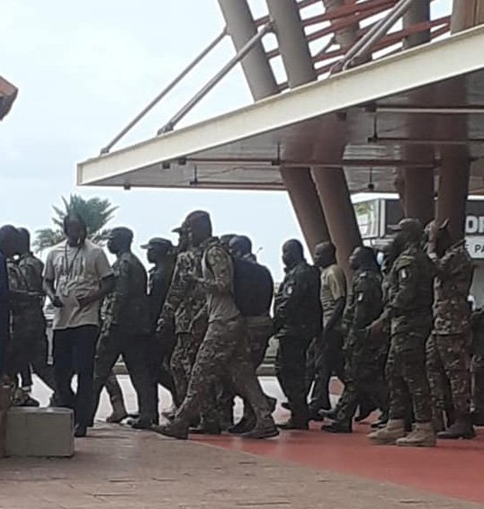 Mali : les 46 militaires ivoiriens détenus à Bamako condamnés à 20 ans de réclusion criminelle par la justice