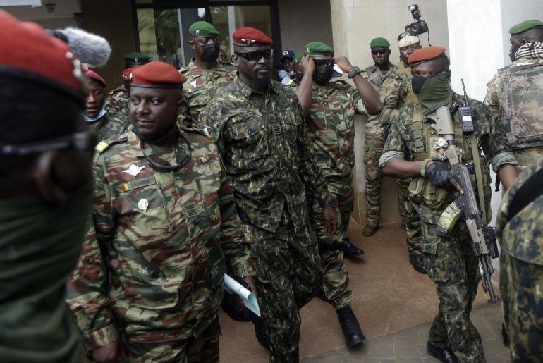 « Le Colonel Mamadi Doumbouya et ses compagnons ont peur en dépit du fait qu’ils soient lourdement armés… »