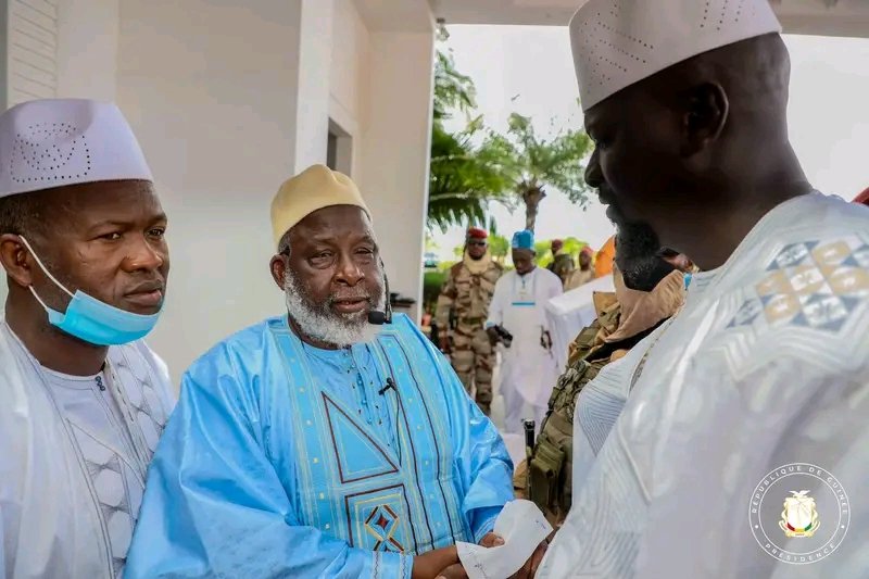 Il faut reporter la marche prévue demain 9 mars et attendre la suite de la médiation de l&rsquo;Imam