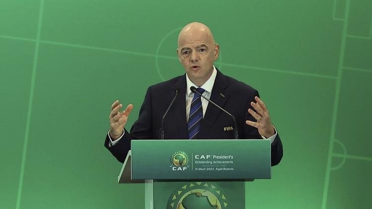 Gianni Infantino réélu président de la FIFA jusqu’en 2027