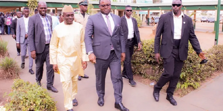 Charles Wright s&rsquo;attaque au PM Goumou. Que va faire Colonel Doumbouya ?