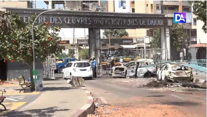 LA DÉMOCRATIE SÉNÉGALAISE SOUS LA MENACE DE LA PENSÉE UNIQUE
