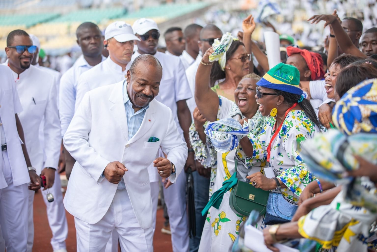 CANDIDATURE DE ALI BONGO A UN TROISIEME MANDAT : Encore Un Coup De Poignard À La Démocratie (*)