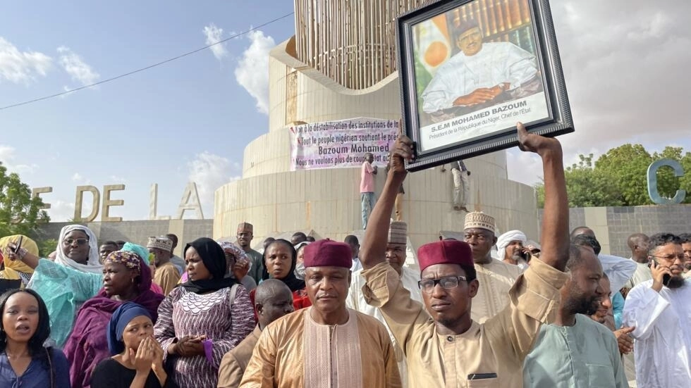 Coup de force au Niger : Bazoum tentait de « gagner en autonomie » face à sa garde présidentielle