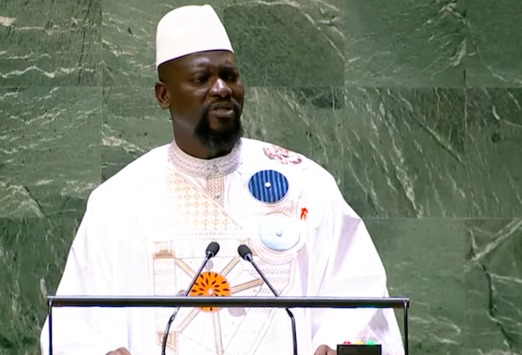 Guinée: Mamadi Doumbouya s&rsquo;autopromeut général d&rsquo;armée