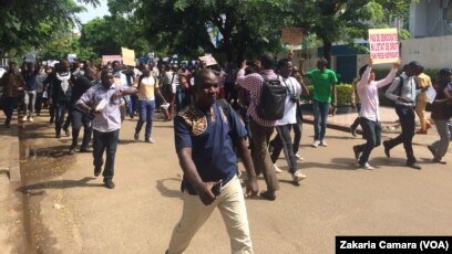 Le droit à la liberté d’opinion et d’expression à travers la Presse malmenée en Guinée (Par Dr Sadou Diallo)