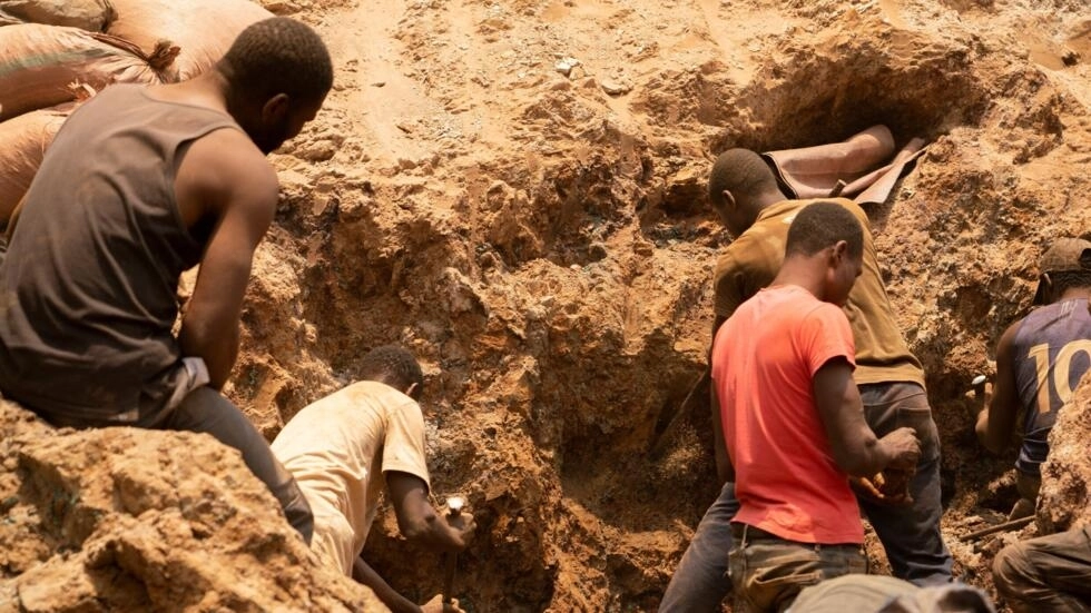 «Mettons de l’ordre chez nous»: des voix s&rsquo;élèvent pour une meilleure gestion des mines en Afrique