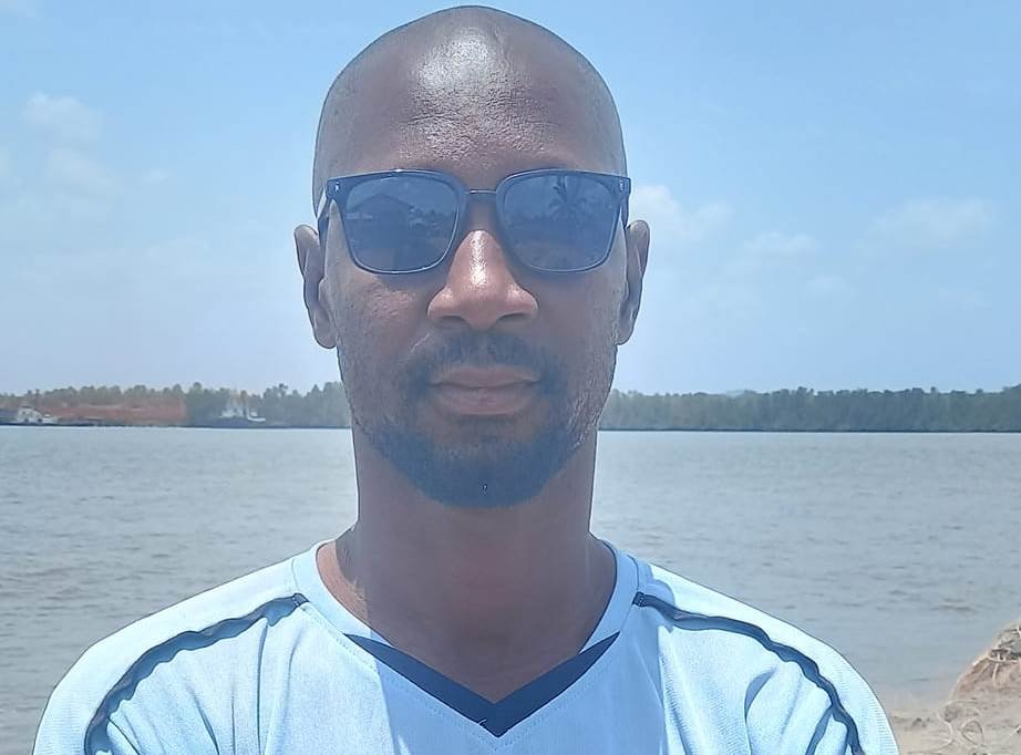 Guinée : Le culte de la personnalité, un levier des gouvernants pour se maintenir aux affaires (Mathé Bah)