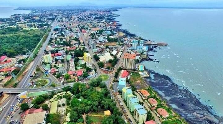 Comme capitale de la Guinée, Conakry devrait le rester. Pour toujours ?
