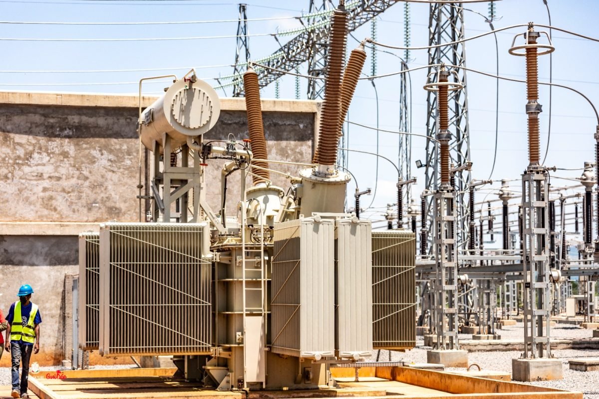 « … il est impératif de renforcer les cadres réglementaires et de développer des compagnies d’électricité financièrement solides. »