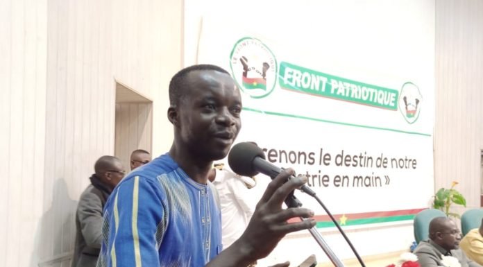 Monsieur le Président, « les Burkinabè sont fatigués de toujours reprendre à zéro les choses. Ils sont fatigués des coups d’états,… »
