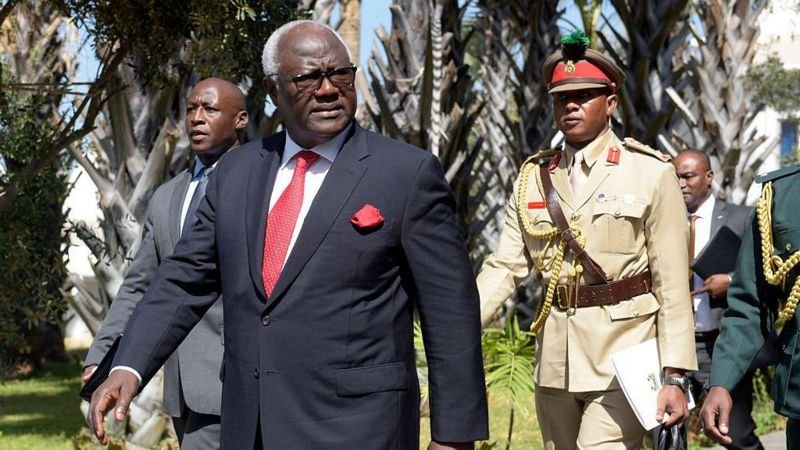 Sierra Leone : L&rsquo;ancien président accusé de trahison doit quitter le pays