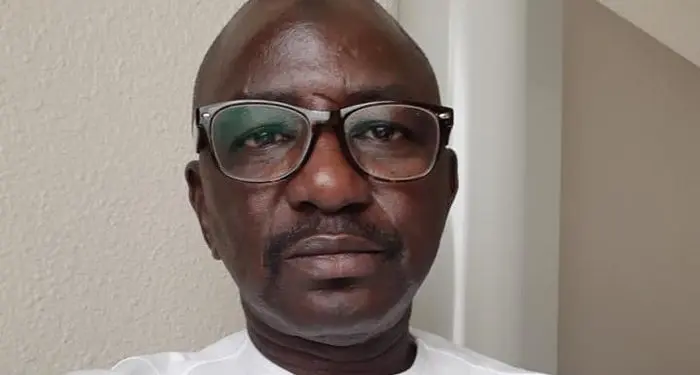 Après la « dissolution » du Gouvernement, le Général Doumbouya à la croisée des chemins (Par Abdoulaye Condé)