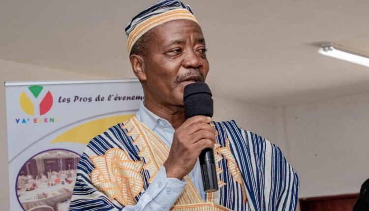 « La mise en place d’un gouvernement d’union nationale … conduire la Guinée vers un ordre constitutionnel consensuel et inclusif. »