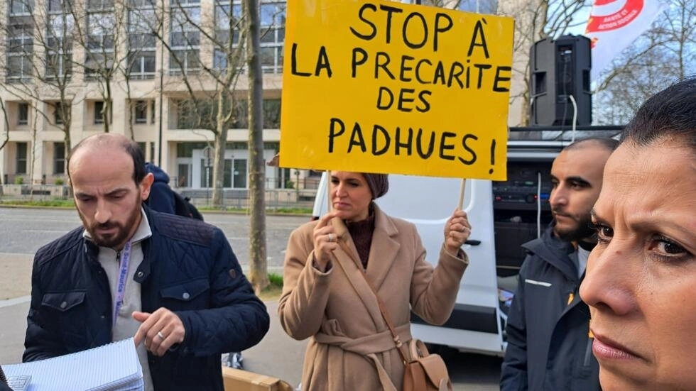 Le blues des médecins étrangers en France : « Pourquoi on ne me juge pas sur mon expérience ici ? »