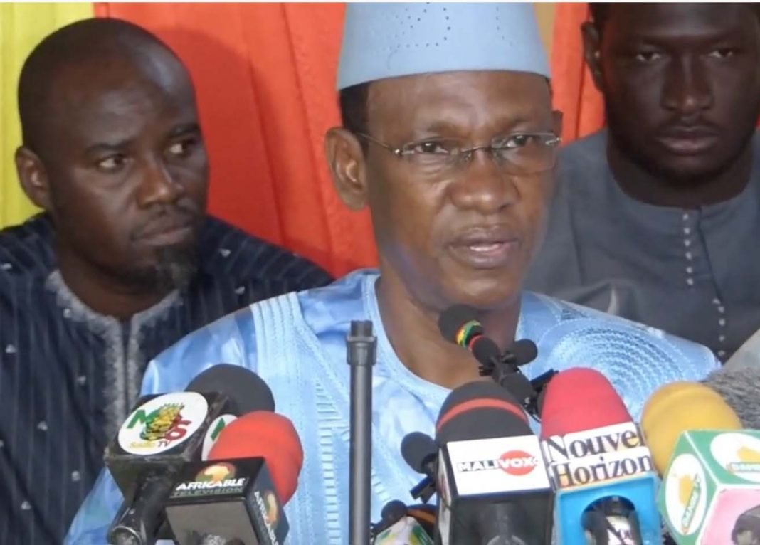 Mali : une tendance du M5-RFP menace de déposer Choguel de ses fonctions de président ce mardi