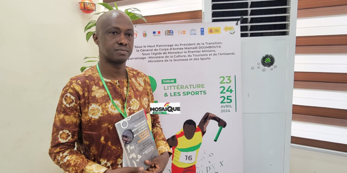 Littérature : Me Thierno Souleymane Barry dédicace son ouvrage sur les transitions en Afrique de l’Ouest