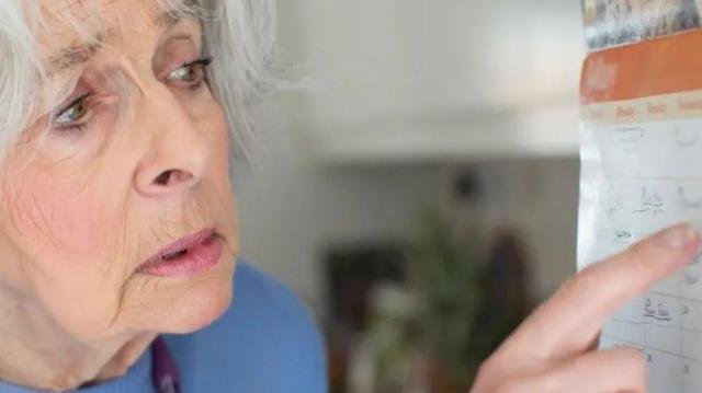Quatre mauvaises habitudes qui affectent la mémoire en vieillissant et comment y remédier