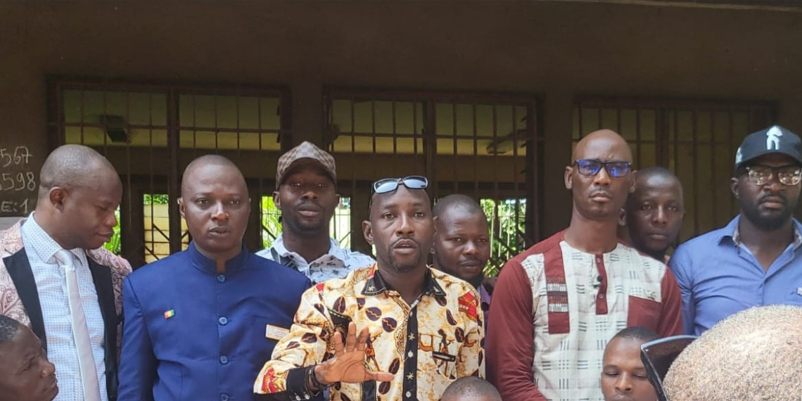 Grogne des enseignants contractuels : malgré la reprise de l’enrôlement en Basse-Guinée, les acteurs ne décolèrent toujours pas