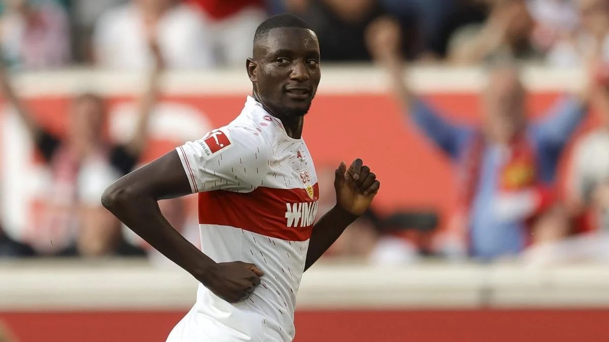 L’AC Milan se lance dans la bataille pour Sehrou Guirassy
