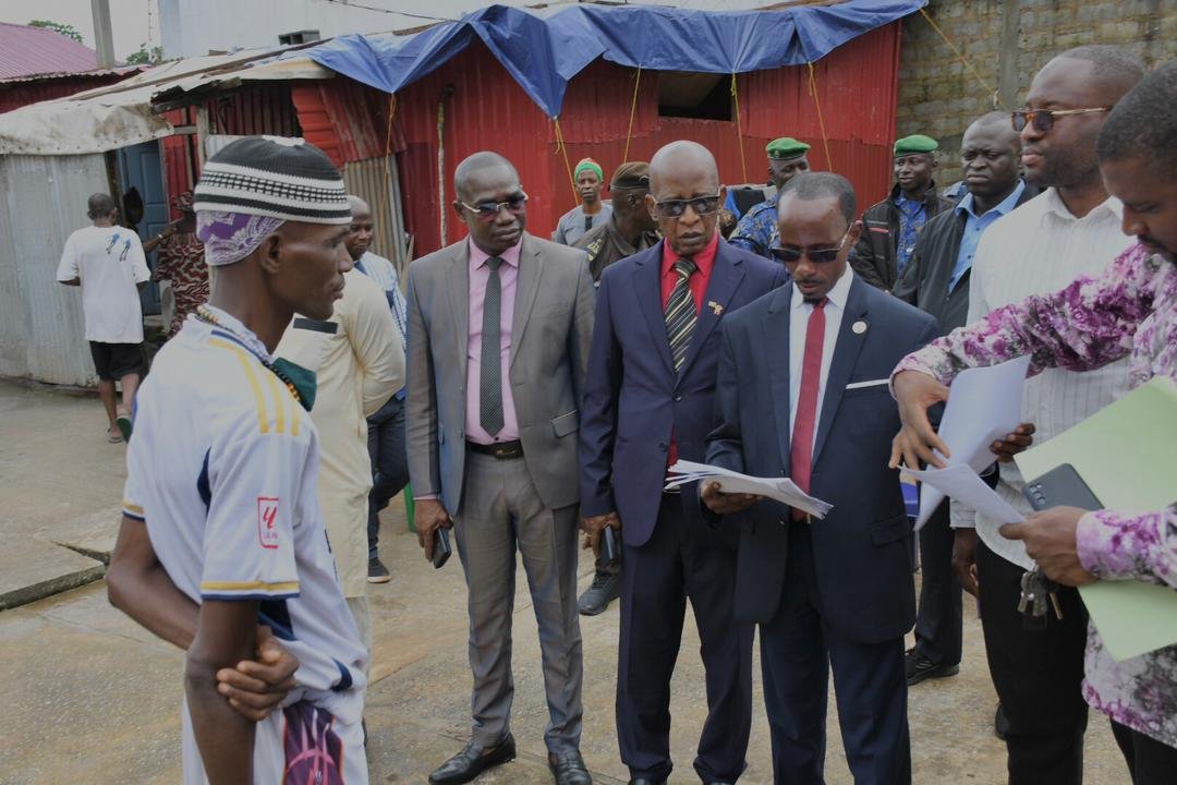 Guinée : la justice libère des détenus qui avaient duré en prison
