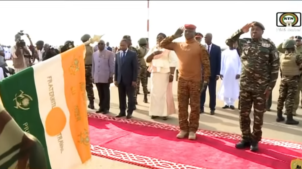 Week-end de sommets présidentiels dans une Afrique de l&rsquo;Ouest en proie aux divisions