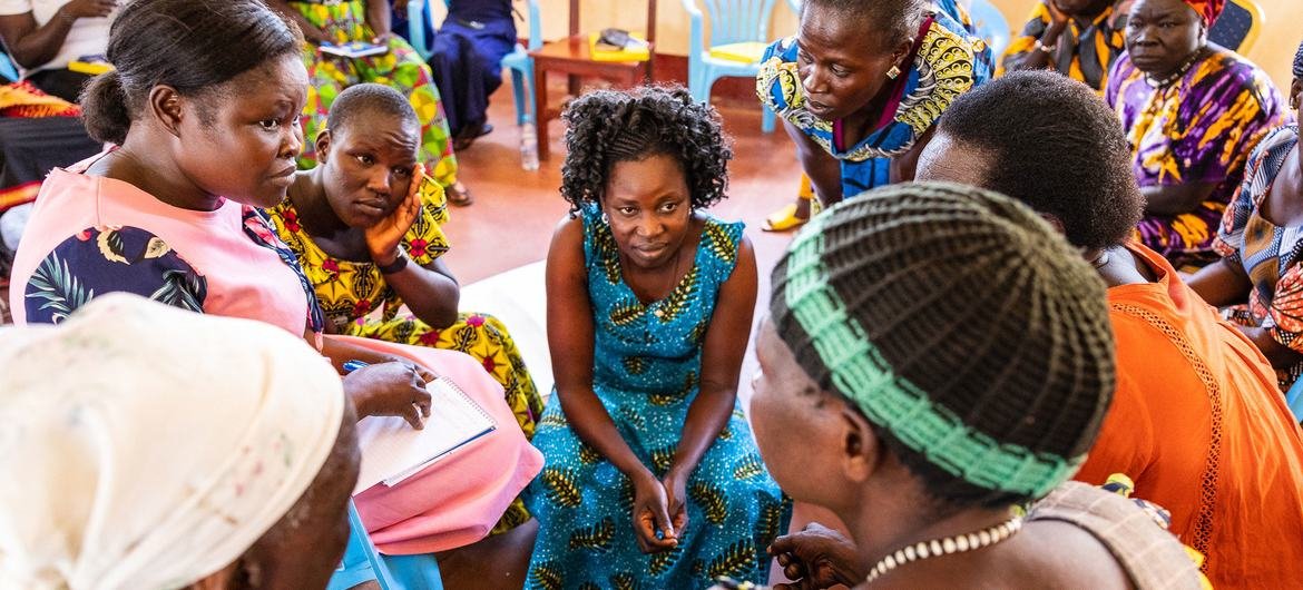 Droits des femmes menacés : des responsables de l&rsquo;ONU soulignent le danger du retrait des Casques bleus