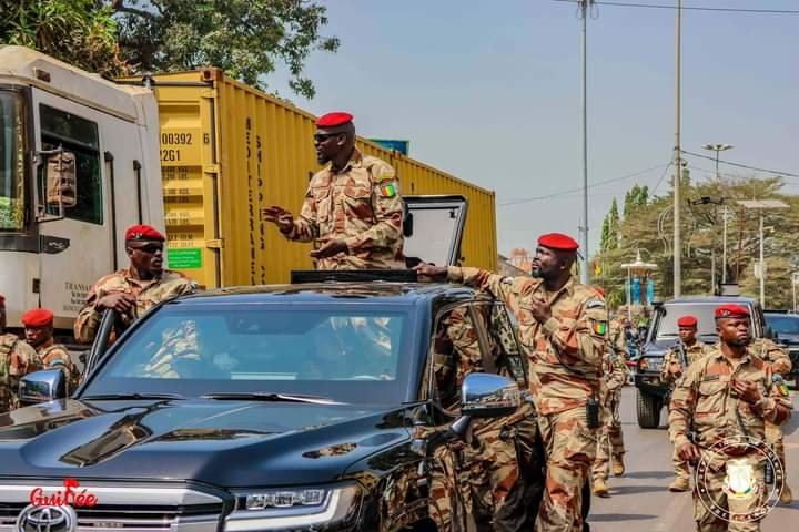 Adhésion du peuple de Guinée : le Général Doumbouya confronté à un choix décisif pour l’atteinte de ses « objectifs » !