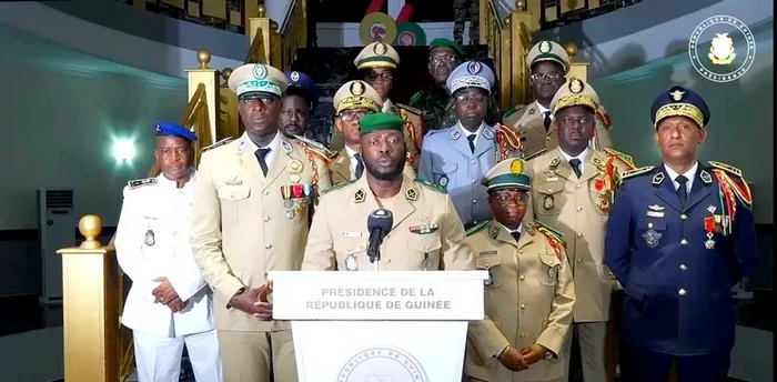 L’étoffe des généraux : Quand la Guinée brille par l’éclat des galons! (Chronique de Oumar Kateb Yacine)