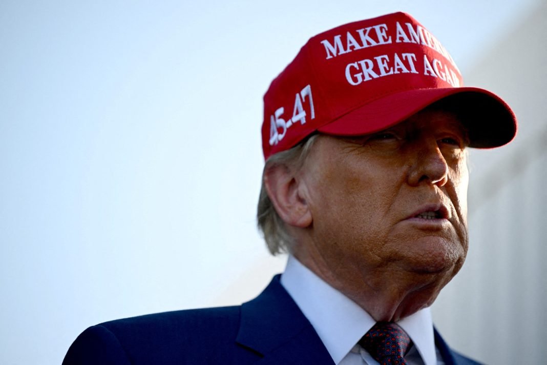 Guerre commerciale: Donald Trump menace les pays des BRICS