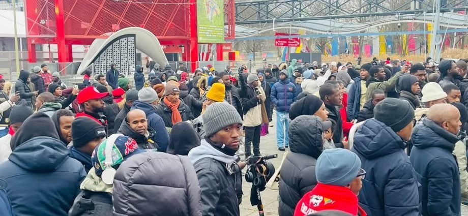 Manifestation anti-transition en France et Conférence de presse des Forces vives au Canada