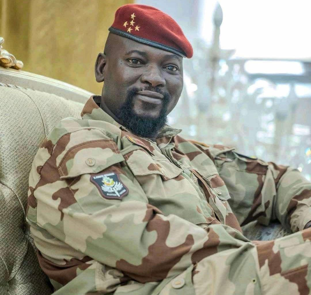 Leçon de vie – Le temps du Karma En Guinée, même Dieu a été arnaqué… au nom de la mère d’un putschiste.