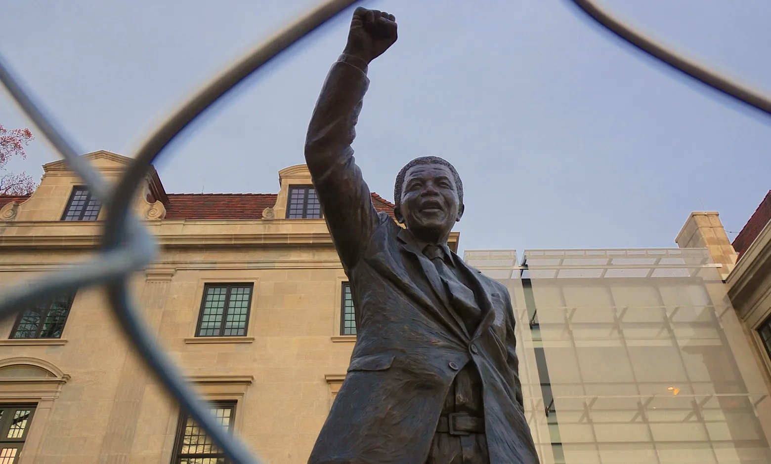 Le cadeau de Sékou Touré à Nelson Mandela et à Oliver Thambo: Ses tomes du PDG et des francs guinéens non convertibles