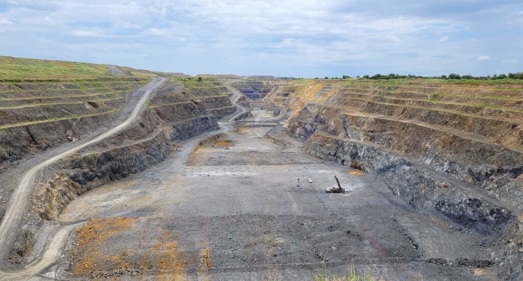 SAMAO 2025: incursion dans une mine qui pense aux générations futures
