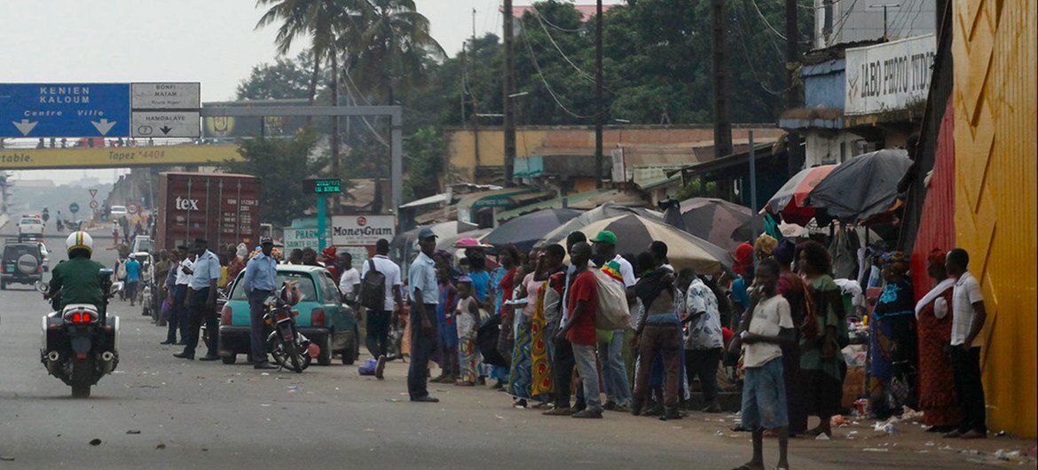 Guinée : l’ONU alarmée par la disparition forcée de proches de l’artiste Elie Kamano