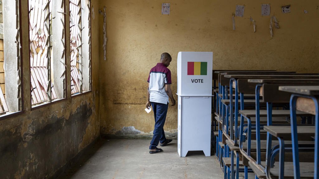Guinée: fin de campagne plutôt terne avant la présidentielle du 28 décembre