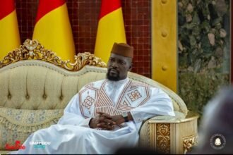 Guinée : appel à l’unité et bilan controversé, l’appel de Mamadi Doumbouya à la cohésion sociale interroge, car son serment brisé hante son discours
