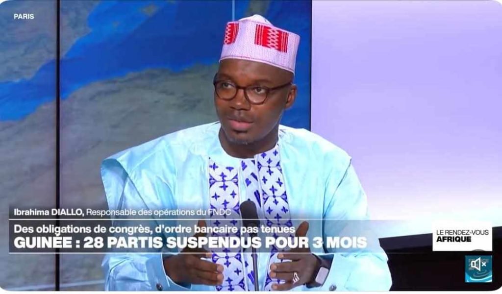 Guinée : Vers une réconciliation surprise entre le CNRD et le FNDC ? (Par Djiba Camara).