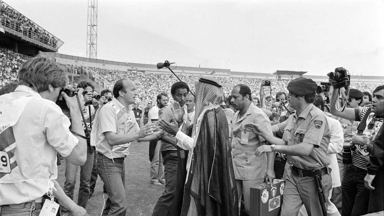 Les insolites du Mondial – 1982 : le cheikh koweïtien, ce douzième homme que l’on n’attendait pas
